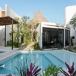 Divine House With Private Roof And Pool Only 1km From The Tulum