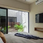 Divine House With Private Roof And Pool Only 1km From The Holiday home *