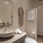 Holiday home Divine House With Private Roof And Pool Only 1km From The Tulum