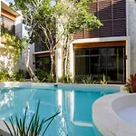 Holiday home Divine House With Private Roof And Pool Only 1km From The *