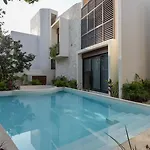 Holiday home Divine House With Private Roof And Pool Only 1km From The Tulum