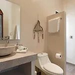 Holiday home Divine House With Private Roof And Pool Only 1km From The