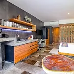 Location And 3 Pools * Tulum