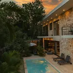 Casa Laak, Luxury Villa, 5 Bedroom 7 Bt, Heated Pool Villa