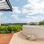 Estudio En Av. Cobá 4 Personas