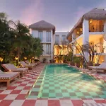 Panamera Hotel