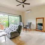 1Br With Private Terrace