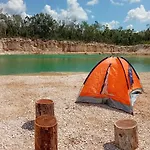 Kitam Campo de lujo *