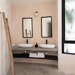 Villa Rousseau Jungle Priv Pool Concierge 1b *