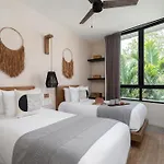 Villa Rousseau Jungle Priv Pool Concierge 1b