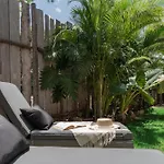 Villa Rousseau Jungle Priv Pool Concierge 1b *