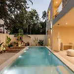 Pura Selva Luxury And Nature *