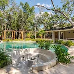 Villa w private pool ideal for families y friends