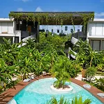 Apartamento Spacious 1br With Priv Pool Gym Garden Downtown *
