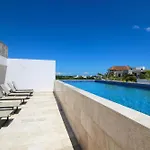 Premium With Rooftop Pool, Gym, Coworking, Cinema Apartamento