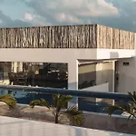 Premium With Rooftop Pool, Gym, Coworking, Cinema Apartamento *