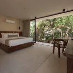 Tuuk: Luxury 5-bedroom With Private Pool And Concierge