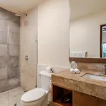Villa Tuuk: Luxury 5-bedroom With Private Pool And Concierge *