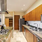 Tuuk: Luxury 5-bedroom With Private Pool And Concierge *