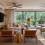 2br Boho Chic Style In W/ Private Pool *