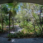 2br Boho Chic Style In W/ Private Pool