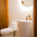 Otonomus Apartahotel