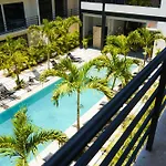 Apartahotel Otonomus