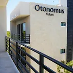Otonomus Apartahotel