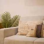 Otonomus Apartahotel