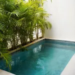 Otonomus * Tulum