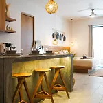 Apartahotel Otonomus