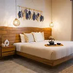 Otonomus Apartahotel Tulum