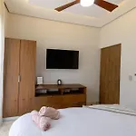 Tulum 1 Bd - 5 Min Walk To Free Beach Club - 4 Rooftop Pools