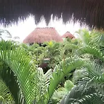 La Veleta Villa Getaway With Pool, Garden And Downtown Access