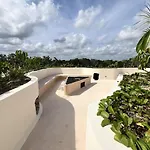 Peregrina 104a 2-bedroom Apartamento Tulum