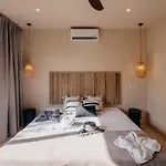 Selva - 4br Jungle Retreat With Pool & Rooftop Сasa de vacaciones Tulum