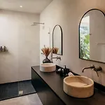 Selva - 4br Jungle Retreat With Pool & Rooftop Сasa de vacaciones