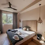 Сasa de vacaciones Selva - 4br Jungle Retreat With Pool & Rooftop