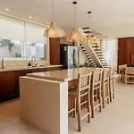 Сasa de vacaciones Selva - 4br Jungle Retreat With Pool & Rooftop *