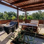 Selva - 4br Jungle Retreat With Pool & Rooftop Сasa de vacaciones *