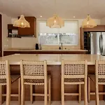 Selva - 4br Jungle Retreat With Pool & Rooftop Сasa de vacaciones