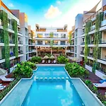 Studio With Balcony In The Downtown, Wifi 150Mb, Laundry And Parking Free