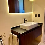 Close To The Quiet Modern Laundry Roof Pool