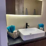 Apartamento Close To The Quiet Modern Laundry Roof Pool *