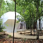 Glamping Mayan Glam