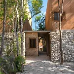 Boho 3Br Villa Organic Design Gated & Rooftop