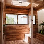 Stunning 4Br Tropical Chic Villa With Private Pool Garden & Modern Comforts