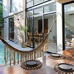 Villa 4br Modern Luxury With Private Pool & Concierge Service In Tulum
