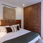 Villa 4br Modern Luxury With Private Pool & Concierge Service In *