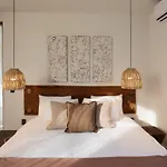 4br Modern Luxury With Private Pool & Concierge Service In Villa *